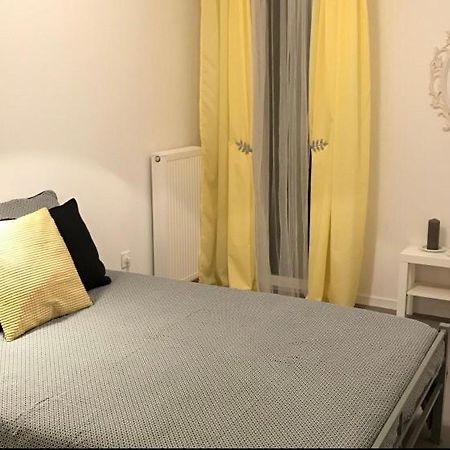 Beautiful 3 Bedroom Flat 8-9 Persons Іврі-сюр-Сен Екстер'єр фото